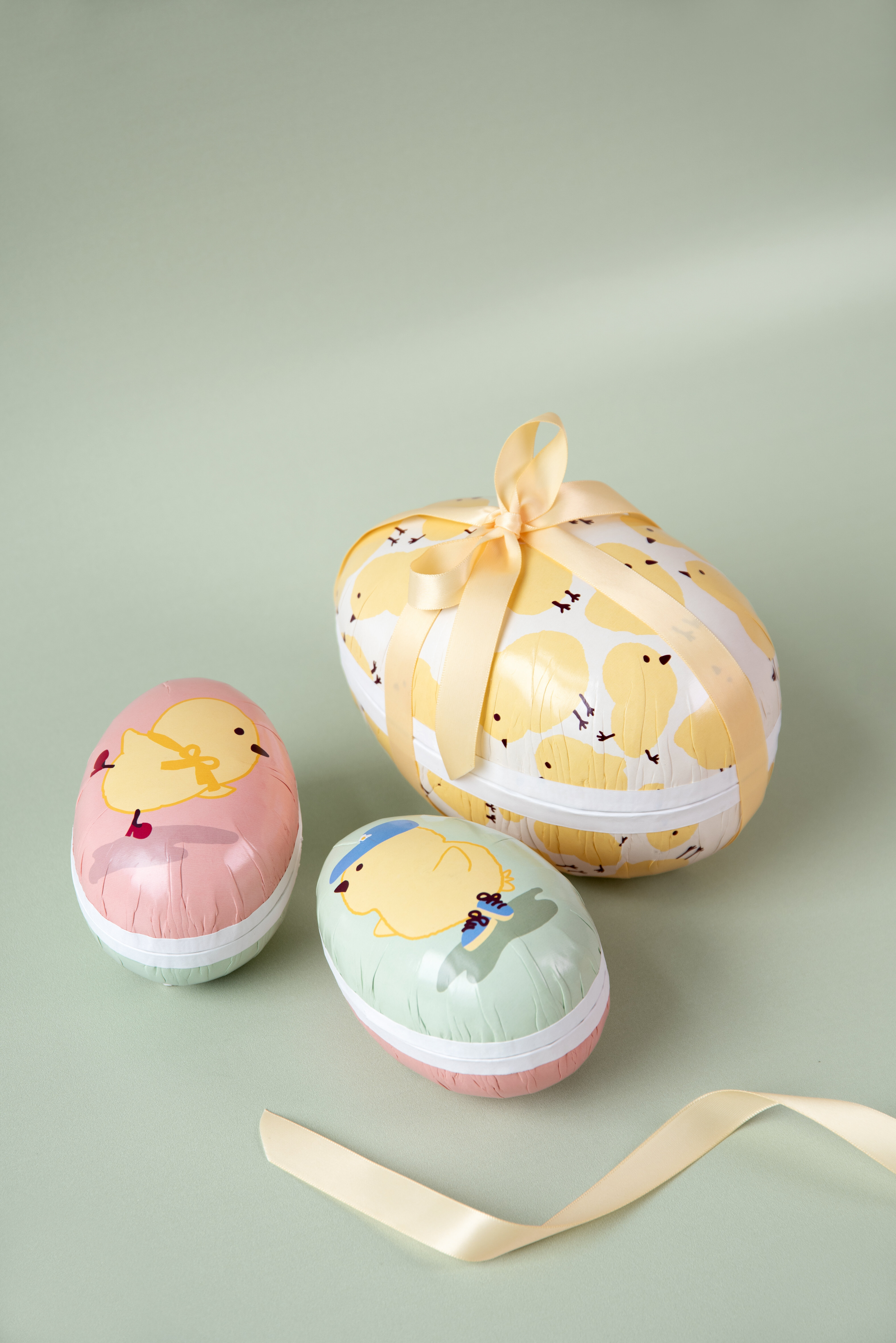 Easter eggs and gift wrapping in pastel colours