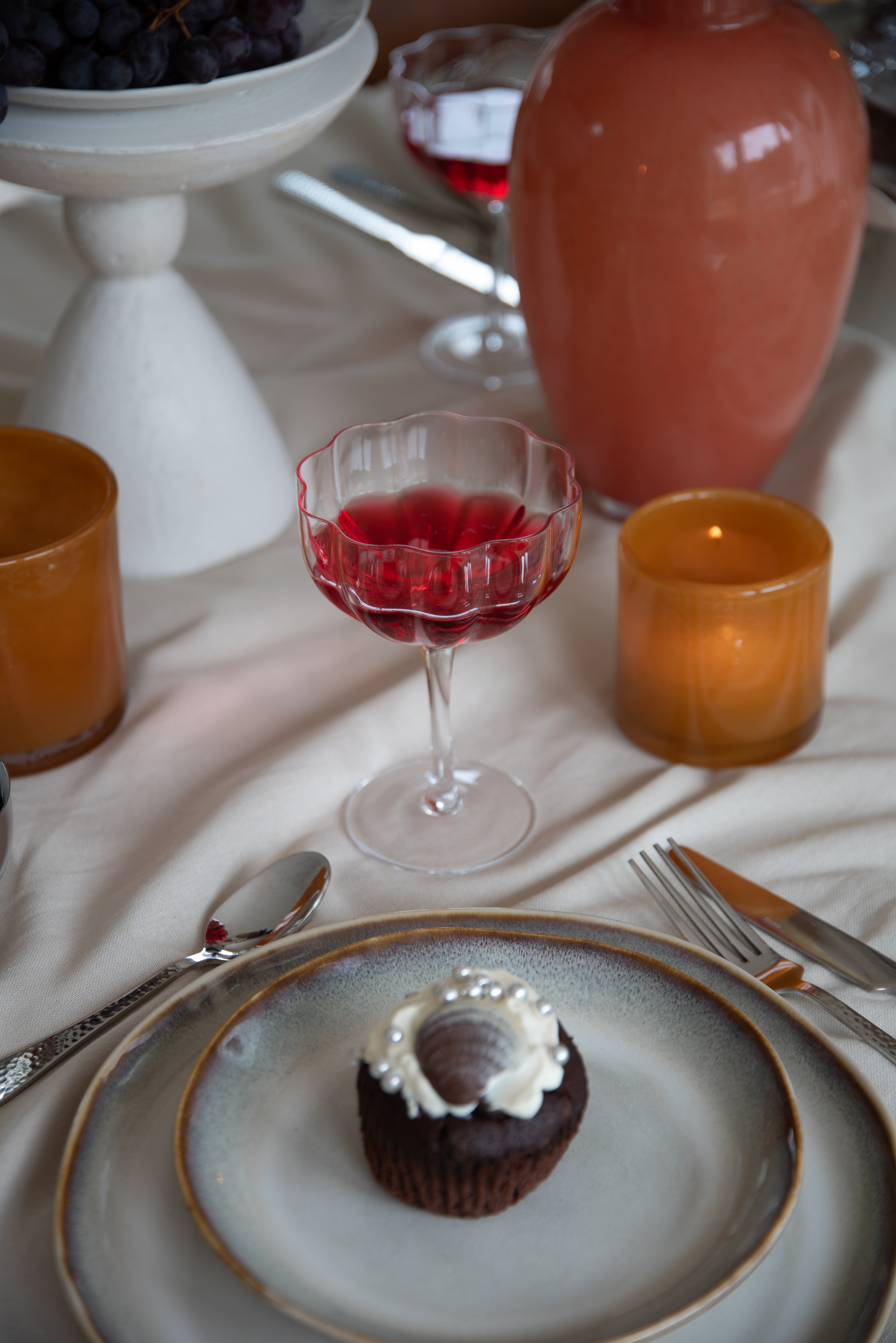 【美品】BLANC.. BM001 - CHAMPAGNE/Clear 2 Pomponette Coupes | Clear & White - Maison Balzac