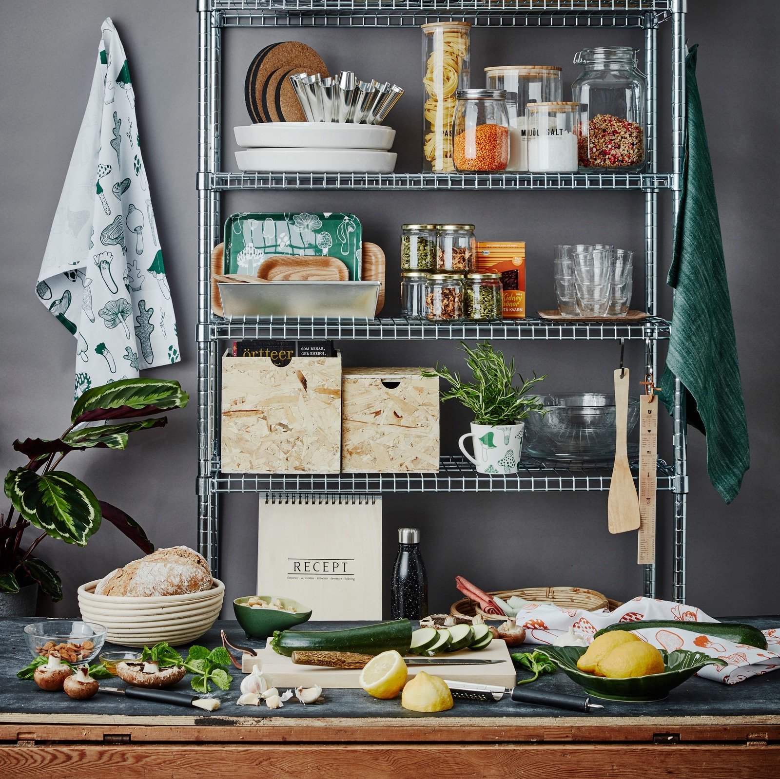 Glass jar with rubber seal lid, 3 litres Home Accessories Online